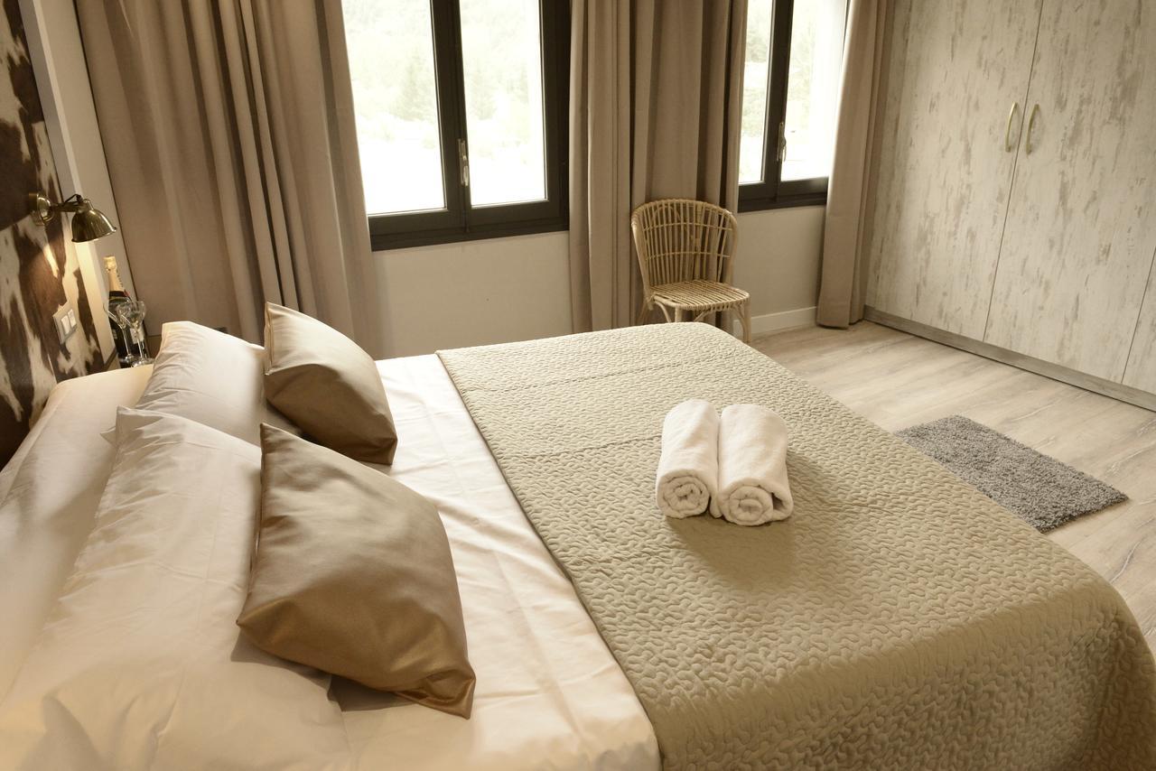 El Niu De Martinet Hotel Ngoại thất bức ảnh