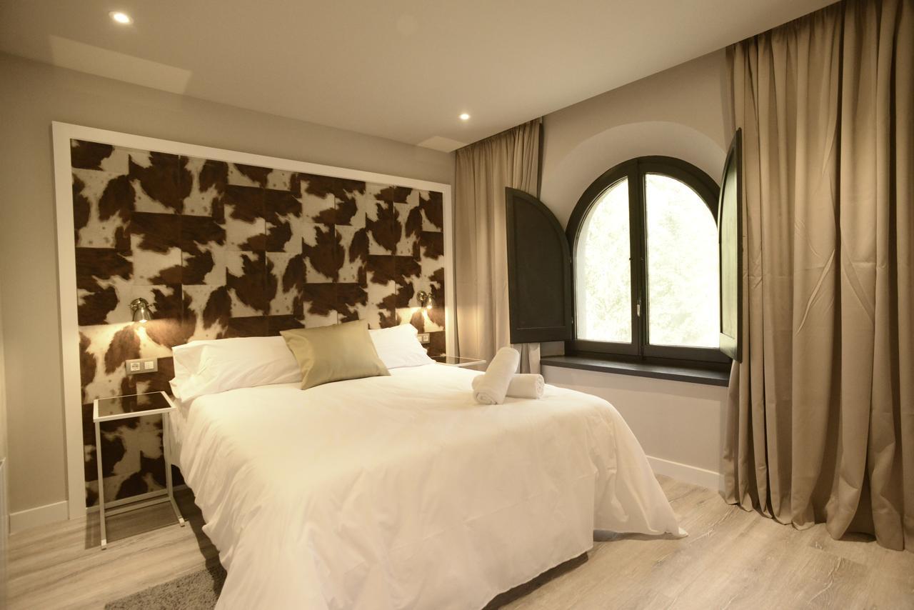 El Niu De Martinet Hotel Ngoại thất bức ảnh